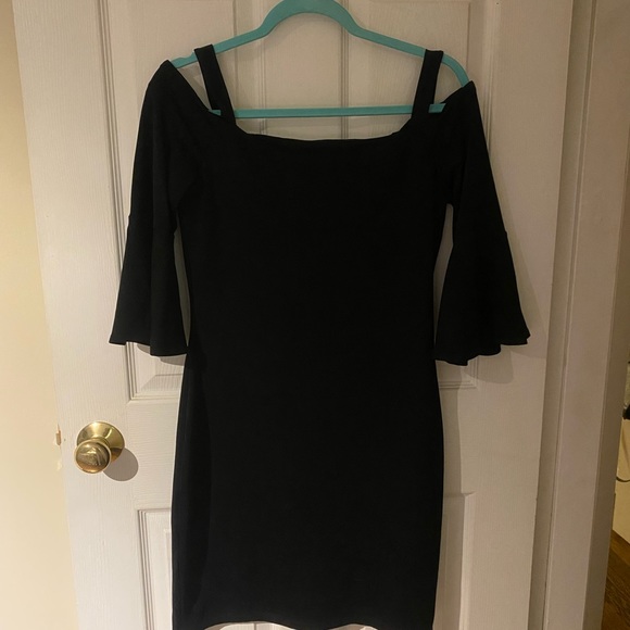 Susana Monaco Dresses & Skirts - *NWT Susana Monaco Black Above Knee Black Eleanora Dress- SZ LG